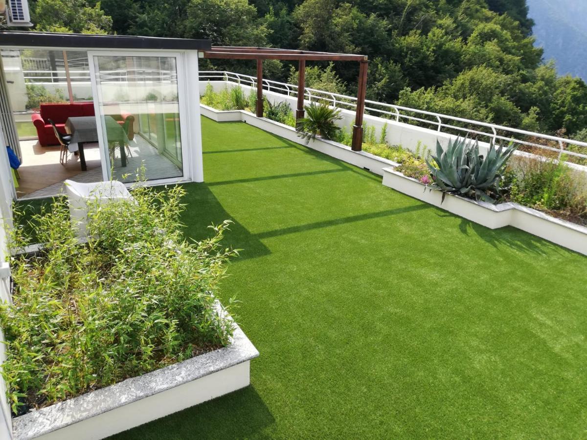 Attico With Big Terrace In Residence With Pool Valbrona Zewnętrze zdjęcie