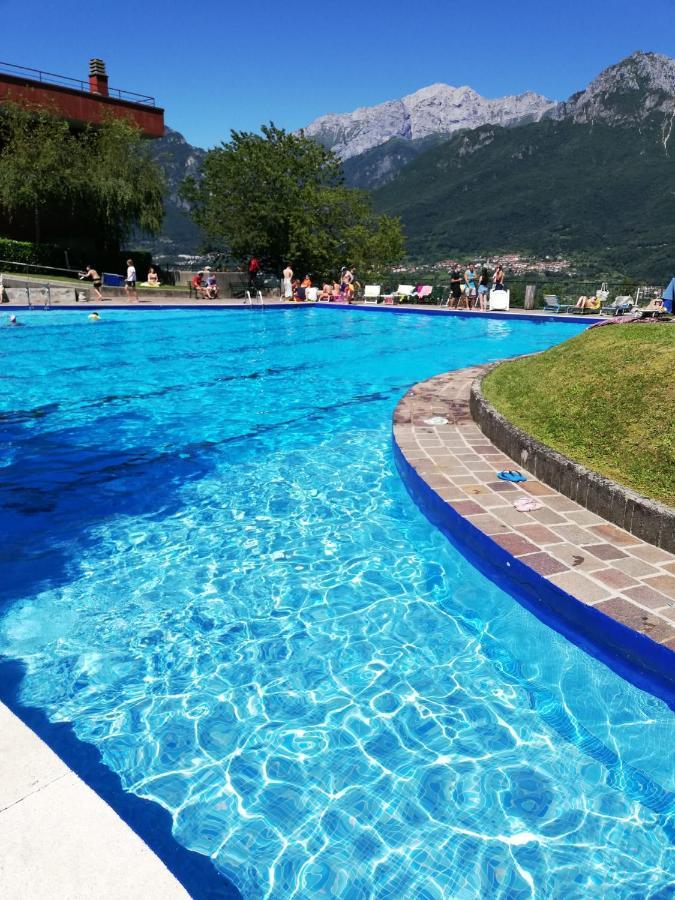 Attico With Big Terrace In Residence With Pool Valbrona Zewnętrze zdjęcie